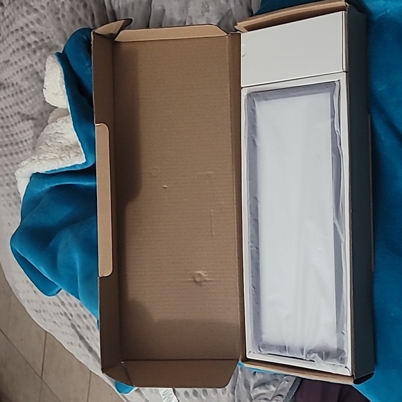 NEW In box Viltrox LED Video Light Kit 3300k-5600k Bi-Color Dimmable Light Panel - Picture 3 of 17